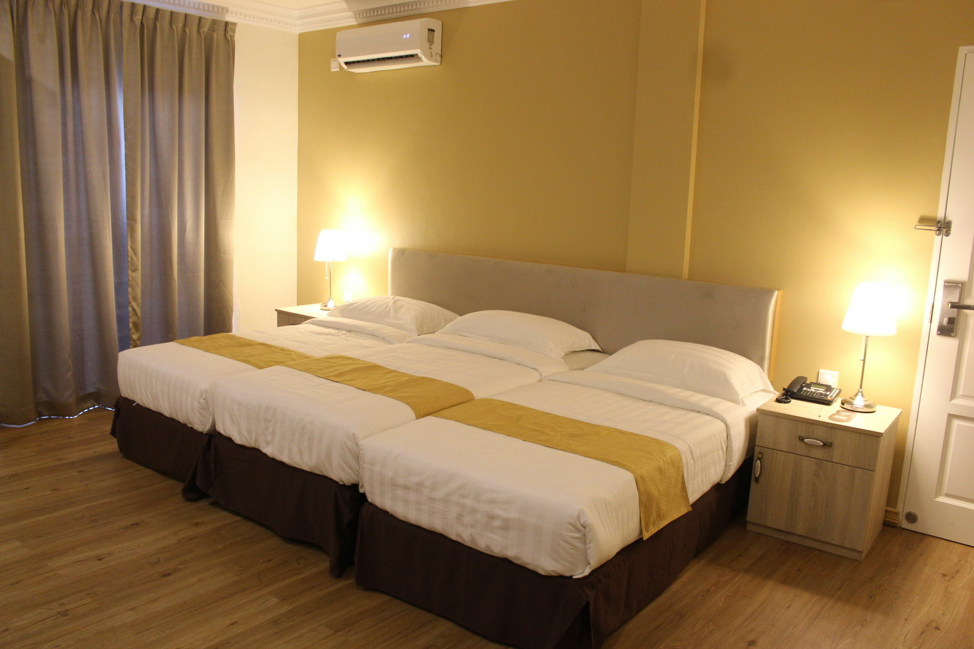 Venice Lodge Bandar Seri Begawan Exterior foto